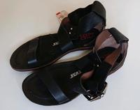 Schwarze Riemchen Leder Sandalen A.S.98 Gr. 37 NEU München - Bogenhausen Vorschau