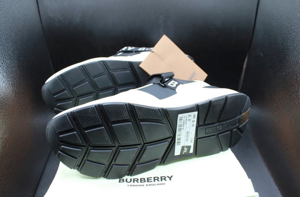 Burberry Ronnie Runner Herren Sneaker, Schwarz-Weiß, Gr. 41 in Werne