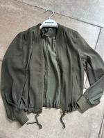 Jacke, Blusenjacke H&M Größe 32 Niedersachsen - Steinfeld Vorschau
