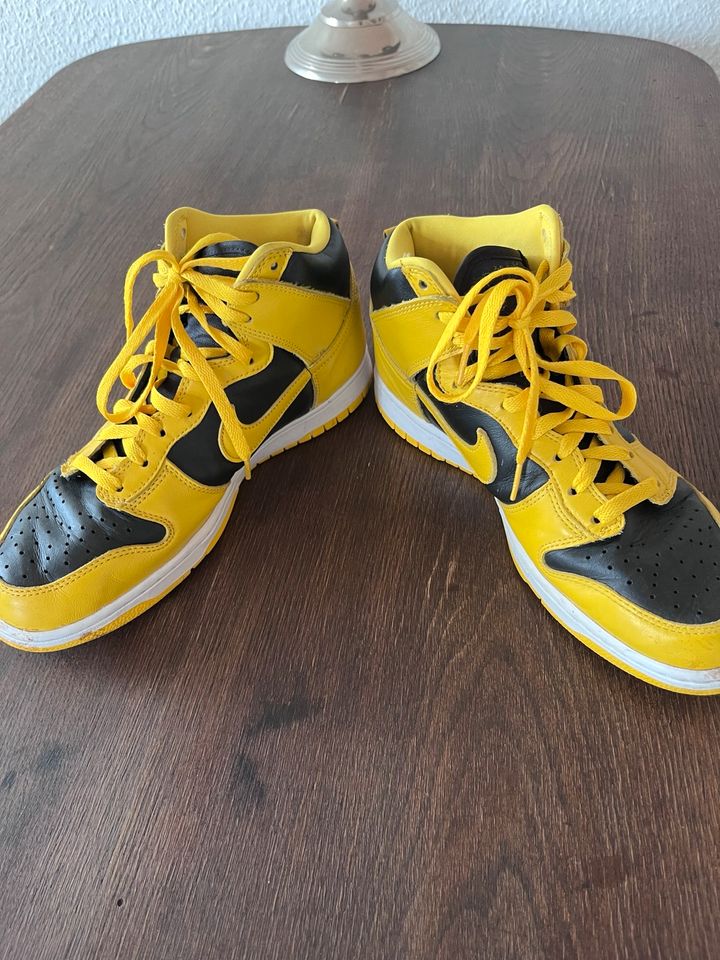 Nike dunk high in Dortmund