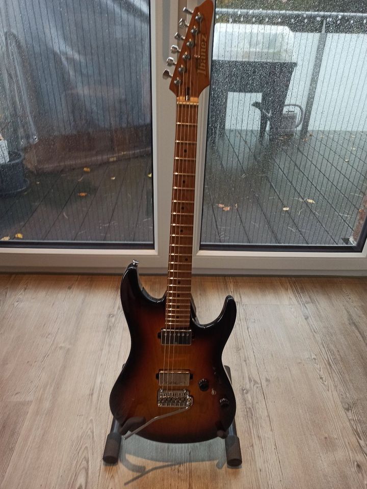 Ibanez AZ2202a TFB in Steinfeld