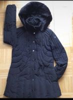 Damen Winterjacke/Steppmantel von Armani Jeans Gr(It)42 /Gr (D)38 Osterholz - Tenever Vorschau