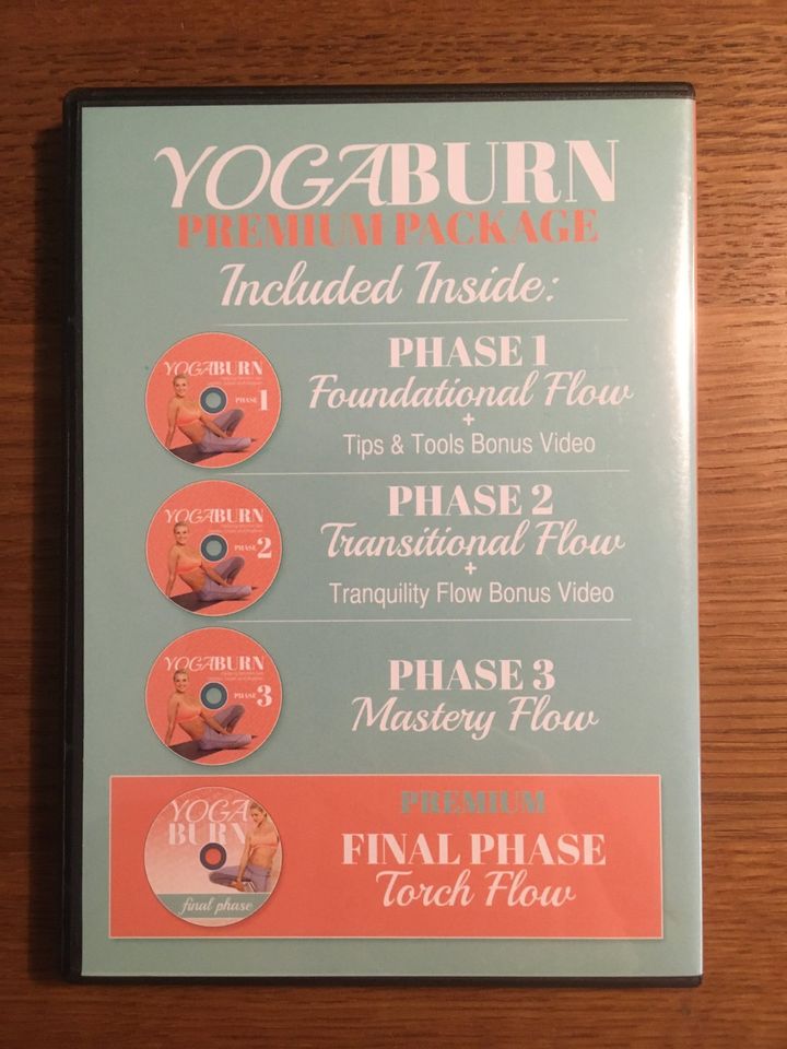 4 DVDs Yoga Burn Zoe Bray-Cotton --- NEU in Köln
