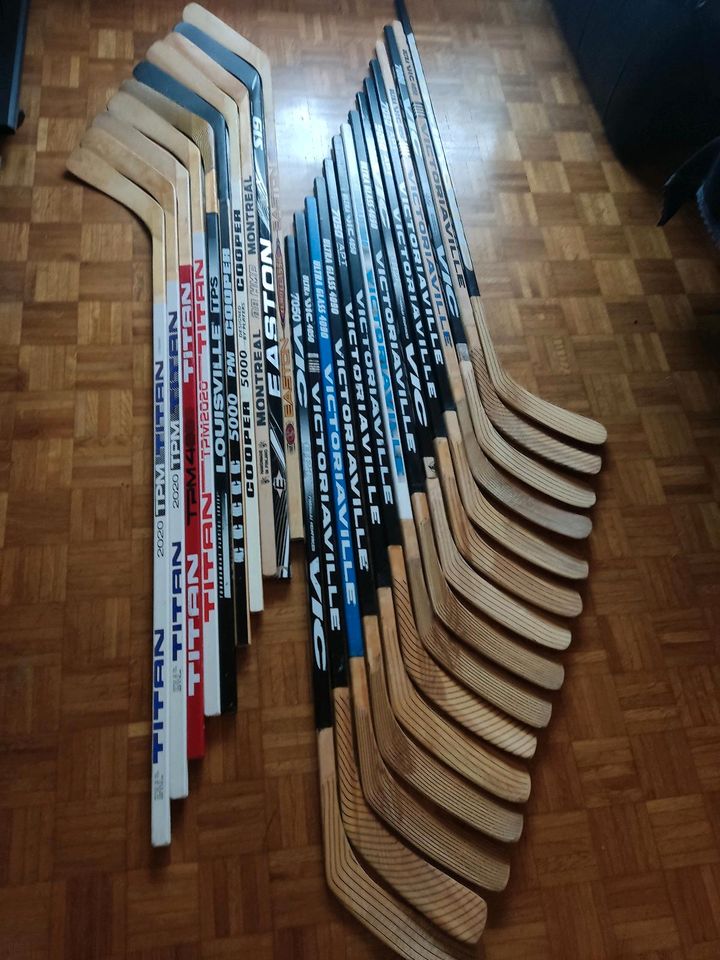 25 Eishockey-Nostalgie-Schläger NEU in Nettetal