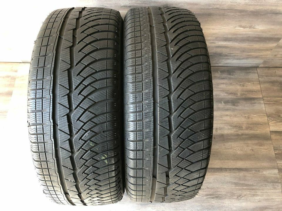 2 Winterreifen Michelin Pilot Alpin PA4 AO 235/45R19 99V Nr.B in Göppingen