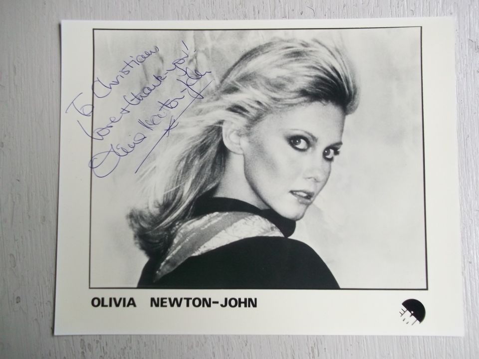 Olivia Newton-John Original Autogramm handsigniert Echtfoto in Baden-Baden