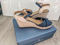 Tom Tailor Plateau Sandalen Gr. 38 Harburg - Hamburg Neugraben Vorschau