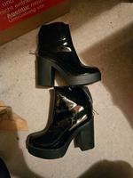 Lack Stiefeletten Gr. 36 Bayern - Augsburg Vorschau