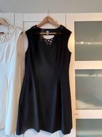 Abendkleid  schwarz Gr 42 Niedersachsen - Hagenburg Vorschau