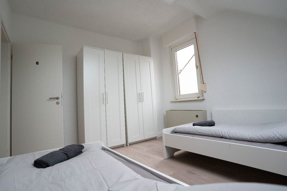 Mieterlux Zimmer für 2 Personen Monteure / Pendler / Messebesucher in Obertshausen