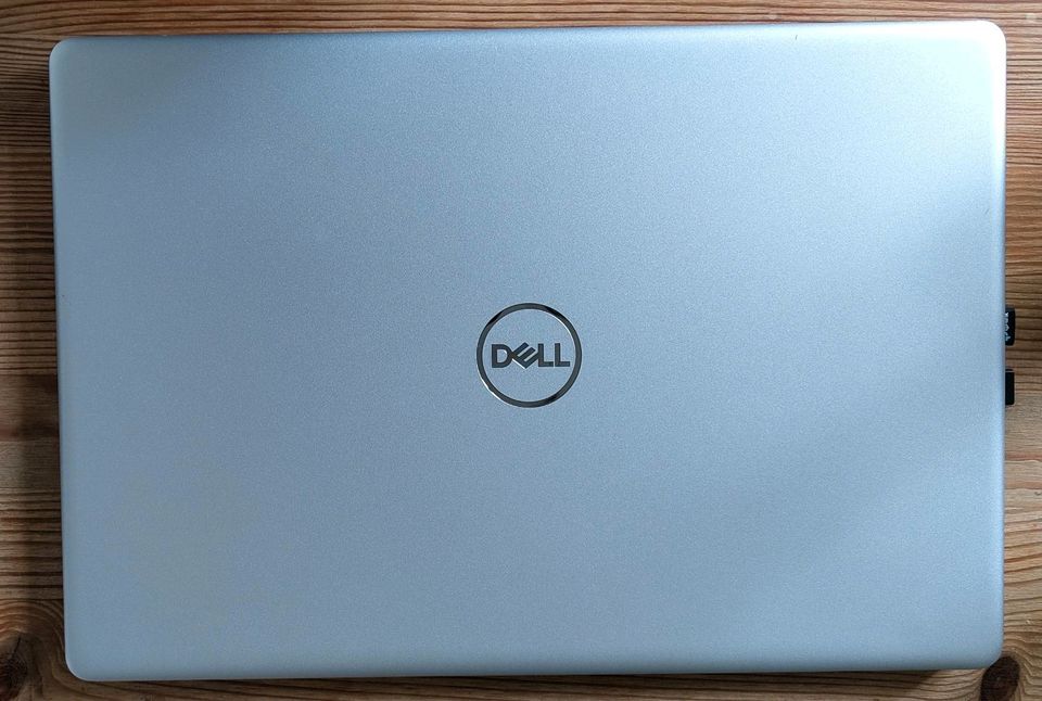 Notebook Dell i7 16gb RAM und 1152gb Festplatte in Hamburg