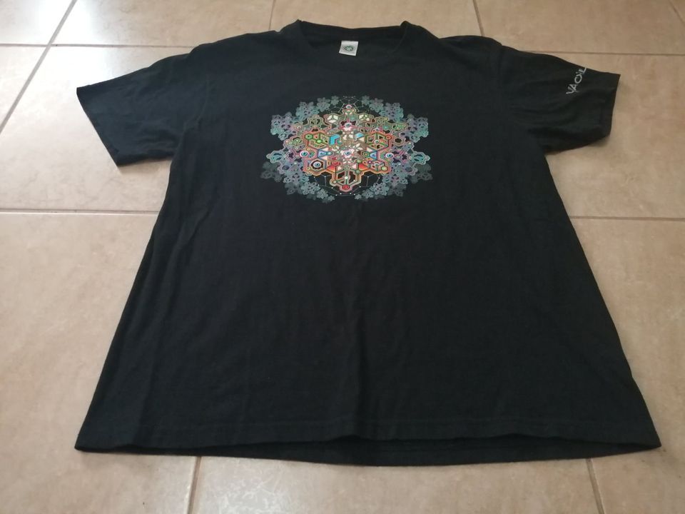 1 Yacxilan (Psy/UV-aktiv) T-Shirt - Größe S in Berlin