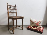 schöner alter Stuhl Gründerzeit antik Vintage Eiche Dresden - Dresden-Plauen Vorschau