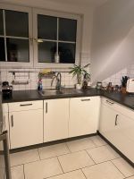 Gepflegte Küche L-Form zu verkaufen weiß Hochglanz Nordrhein-Westfalen - Meerbusch Vorschau