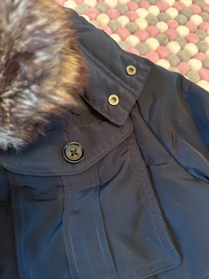 Tommy Hilfiger Herren Winterjacke Jacke Gr.L in Elmshorn