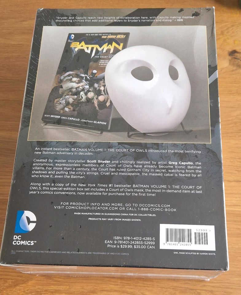 Batman The Court Of Owls Comic Buch Mask Maske OVP Englisch DC in Magdeburg