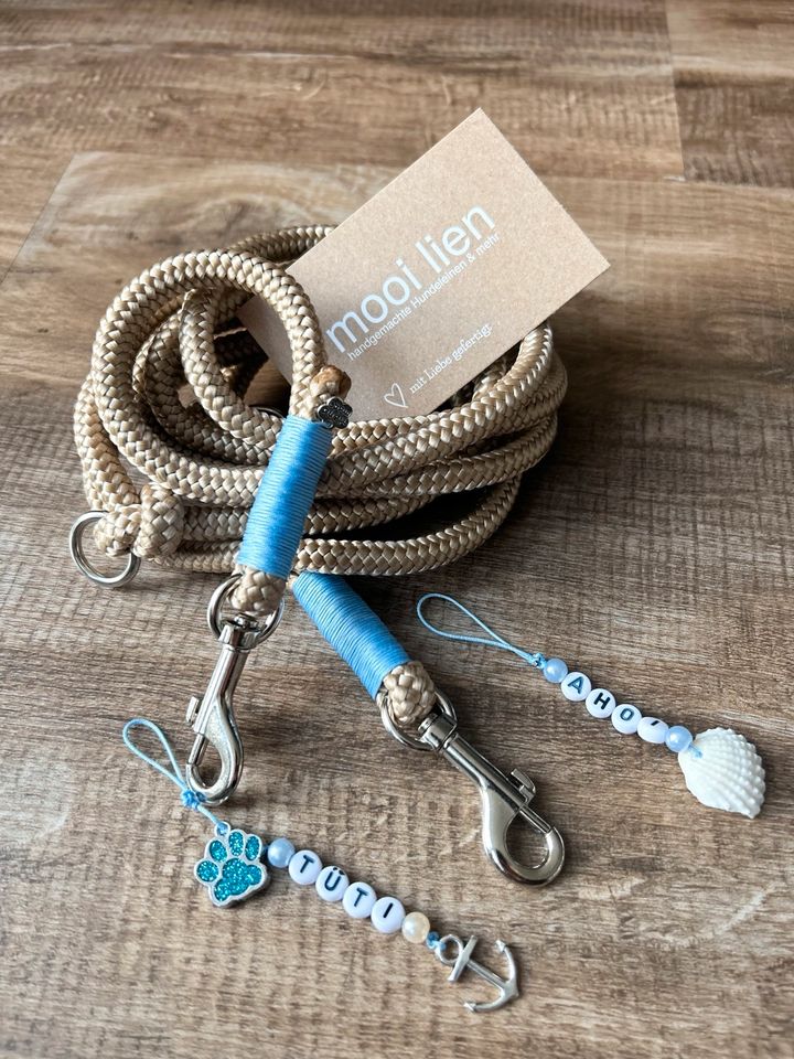 Hundeleine beige blau personalisiert maritim Name ppm paracord in Greetsiel