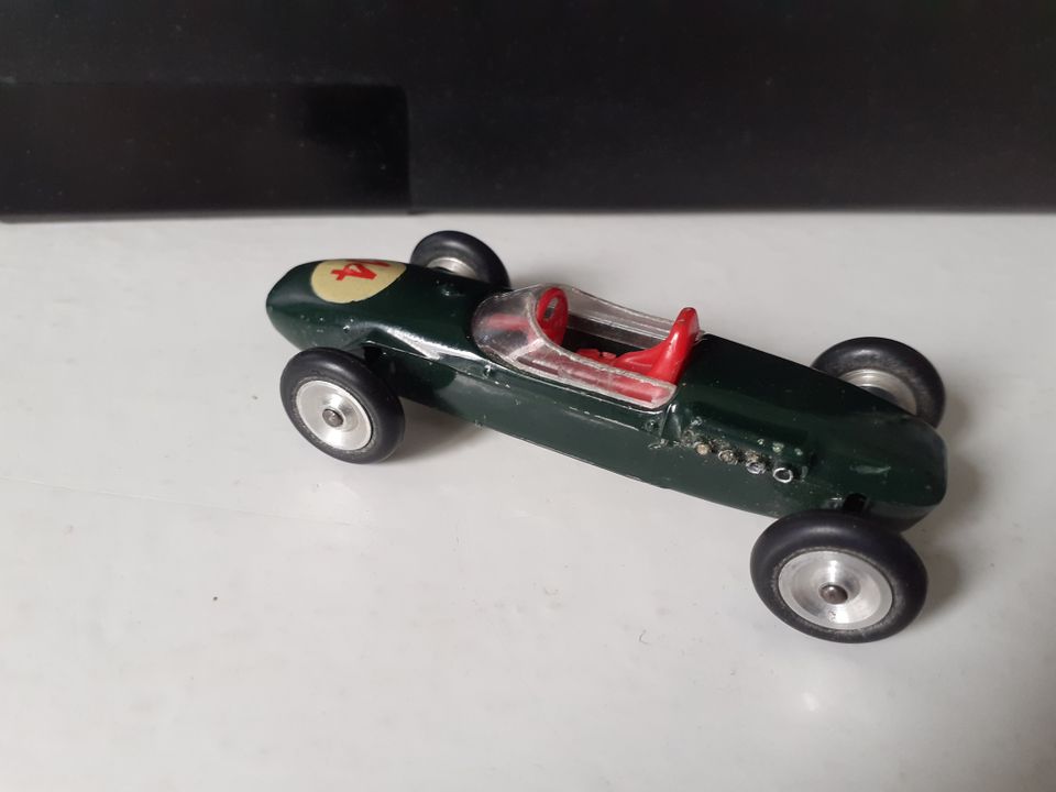 Auto Pilen Buggy Lone Star Chevrolet  Dinky Toys 236 Solido Lotus in Berlin