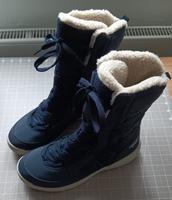 QUECHUA Winterstiefel Damen Gr. 39 Waterproof nur 2x getragen Hessen - Freigericht Vorschau