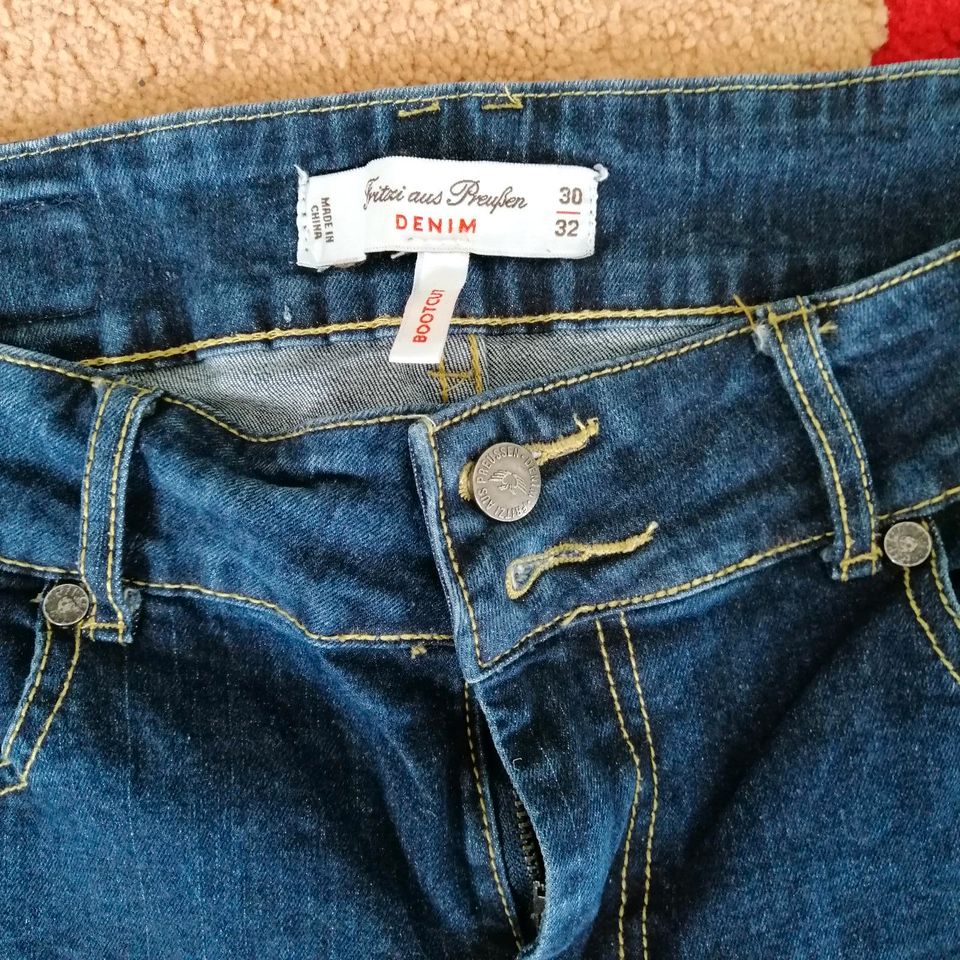 Fritzi aus Preußen Jeans 30 32 in Grettstadt