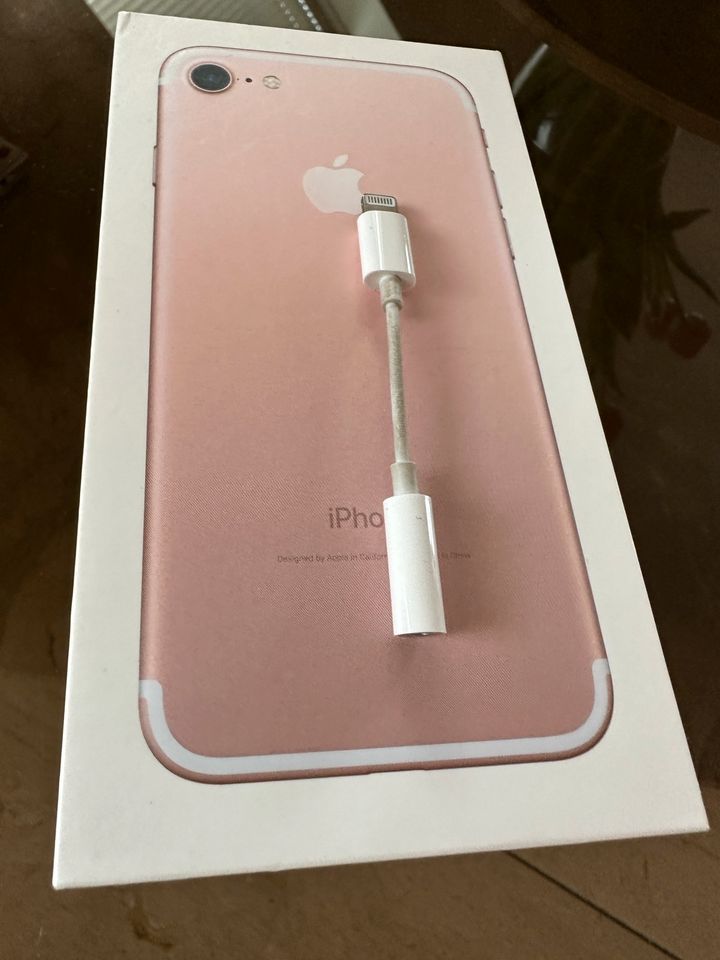 iPhone 7 in Roségold mit OVP in Weibern