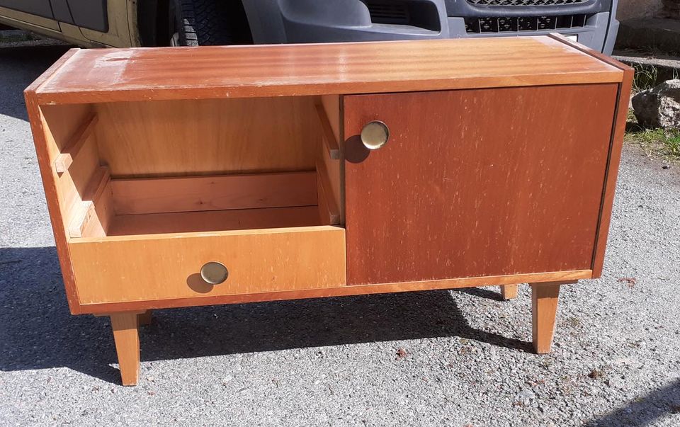 kleine Kommode aus Holz Sideboard DDR 1960er in Flöha 