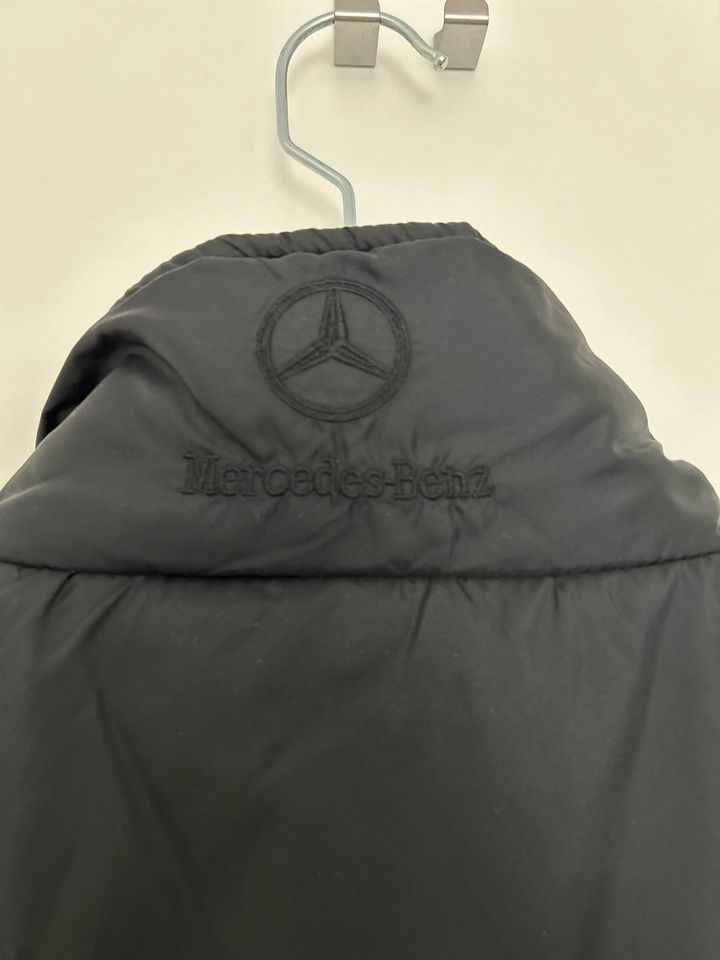 Mercedes Benz Daunenweste Jacke in Langweid am Lech