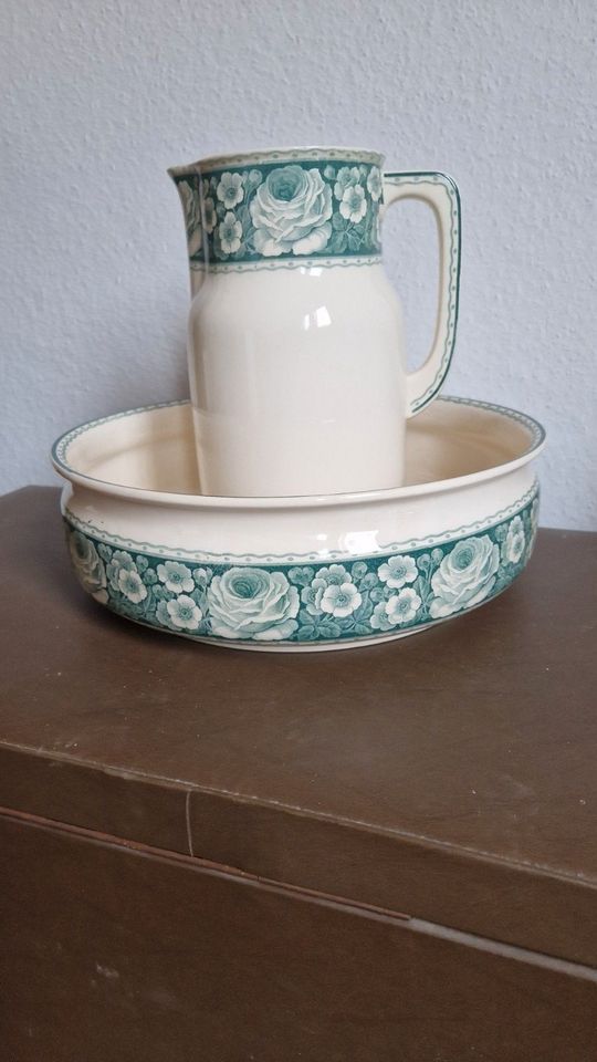 ALTES WASCHSET ROSEN VILLEROY & BOCH WASCHTISCH GESCHMIEDET ANTIK in Altleiningen