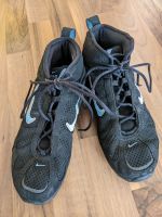 Nike Air Fitness-Schuhe Gr. 40,5 Turnschuhe Sportschuhe Baden-Württemberg - Holzgerlingen Vorschau