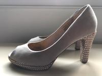 Beige cremefarbene Pumps von Marco Tozzi, 39 Nordrhein-Westfalen - Witten Vorschau