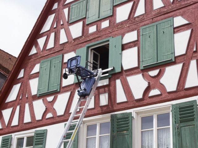 GEDA Akku-Lift Handwerk 10-2 Leiternaufzug Geda Lift Aufzug Akku Solarlift Dachdeckeraufzug in Rednitzhembach