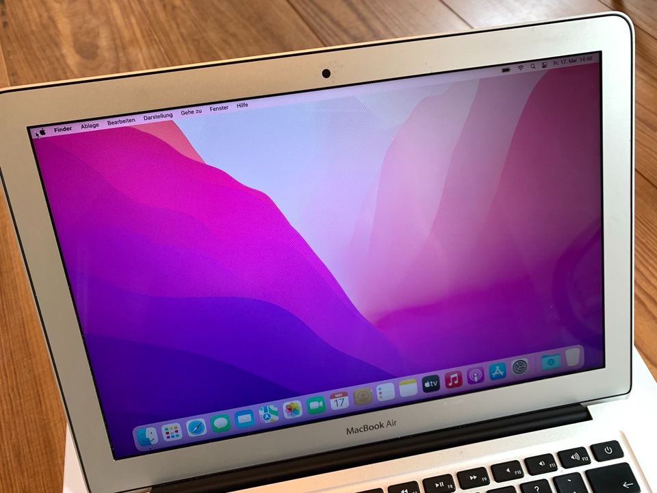 Apple MacBook Air 13" 2015, 512 GB SSD, 8GB RAM, i5 Zubehör A1466 in Dessau-Roßlau