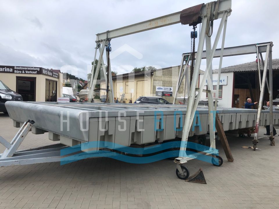 Hausboot Ponton Schwimmkörper Floß Plattform 10x3m in Berlin