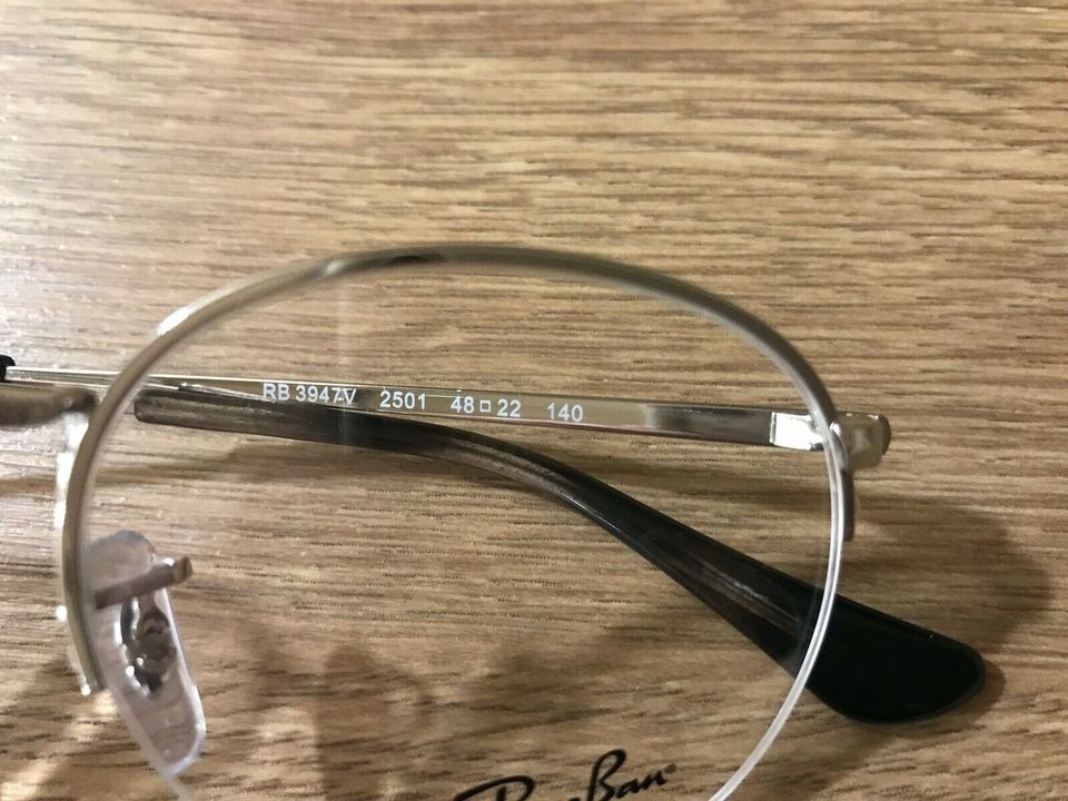 Rayban Brillengestell RB 3947V 2501 48/22 140 TOP!!! in Obernkirchen