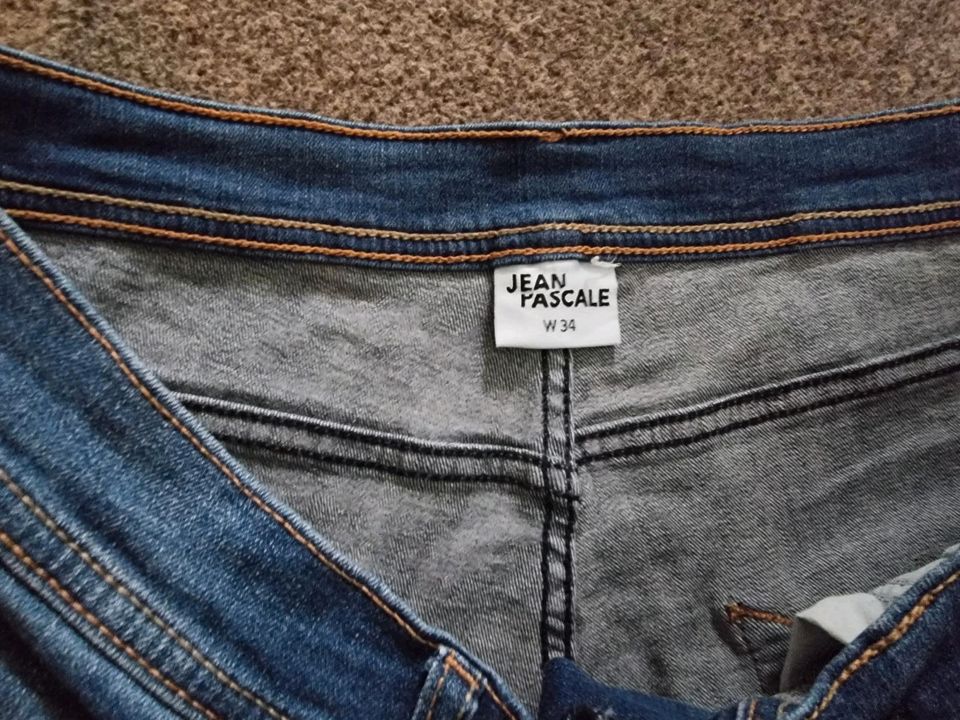 Herren kurze Jeans Hosen gr. W 34 Paket  neuwertig in Dorsten