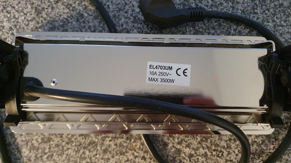 versenkbare Steckdosenleiste mit USB  - gebürstetes Edelstahl in Klettwitz