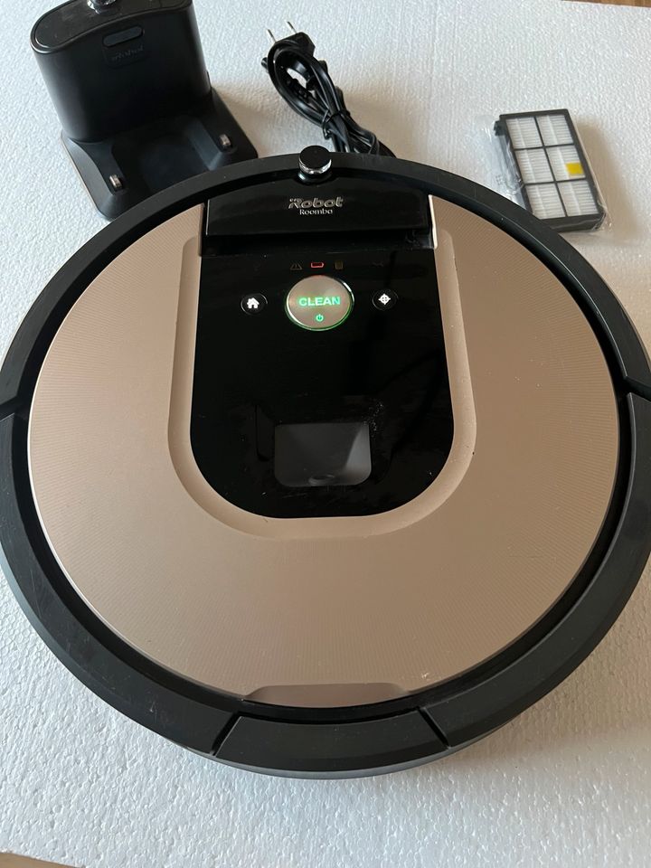 Irobot Roomba 976 mit App Steuerung in Hünfeld