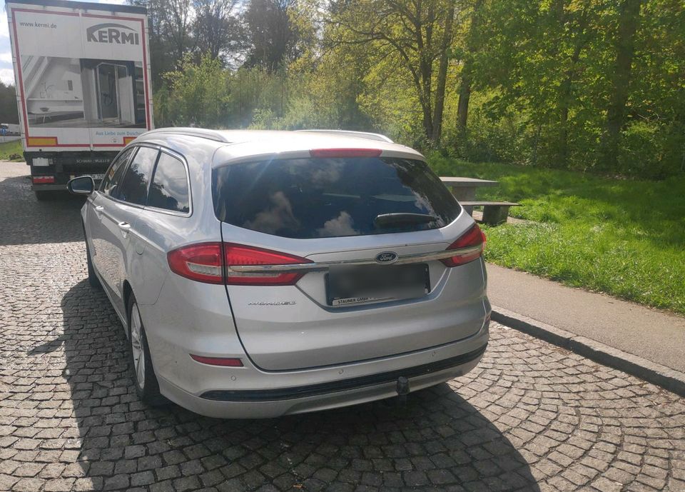 Ford Mondeo mk5 2,0 TDCI Kombi Automatik silbergrau met. in Brunn Kreis Regensburg