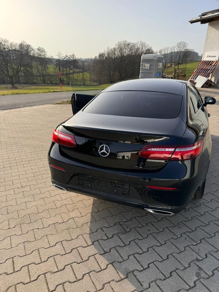 Mercedes E200 Avantgarde in Deggendorf