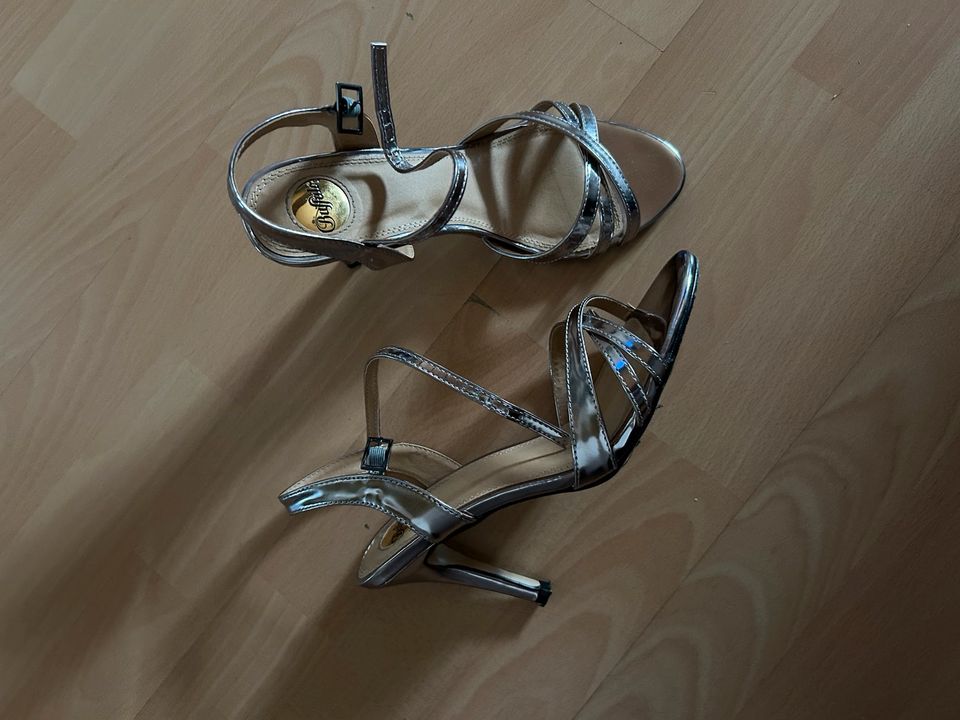 Damen high heels in Ramstein-Miesenbach