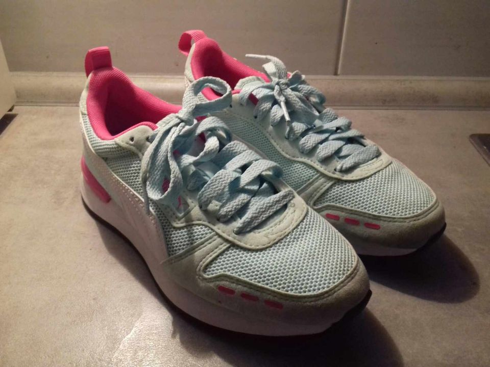 Puma Damen Sneaker Gr. 37 in Suhl