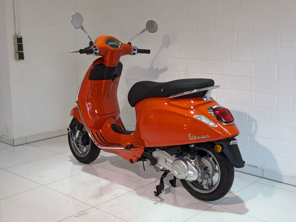 Vespa PRIMAVERA 50 E5 + JETZT AM LAGER ! in Garbsen