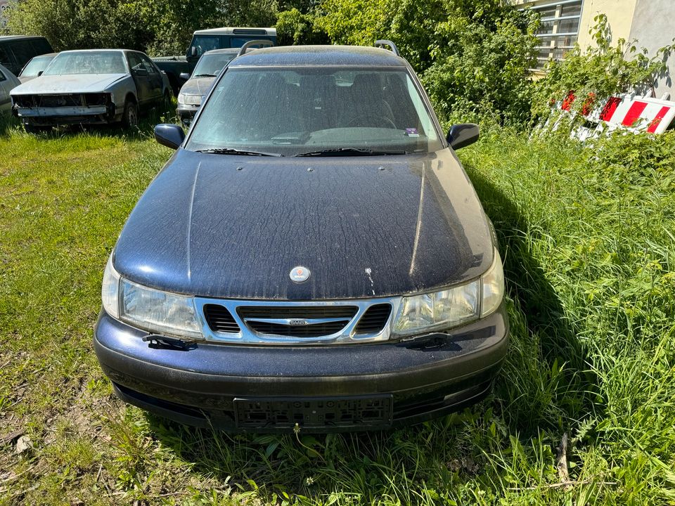 Saab 9-5 2.0t Kombi SE Teileträger in Kiel