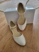 Brautschuhe Avalia Sissi Niedersachsen - Wiesmoor Vorschau