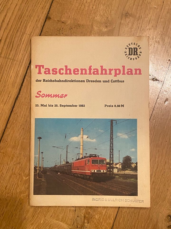Taschenfahrplan DR Deutsche Reichsbahn 1982-1984 in Klipphausen