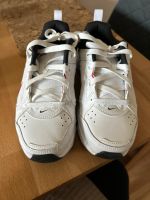 Nike weiß Turnschuhe Nordrhein-Westfalen - Herford Vorschau