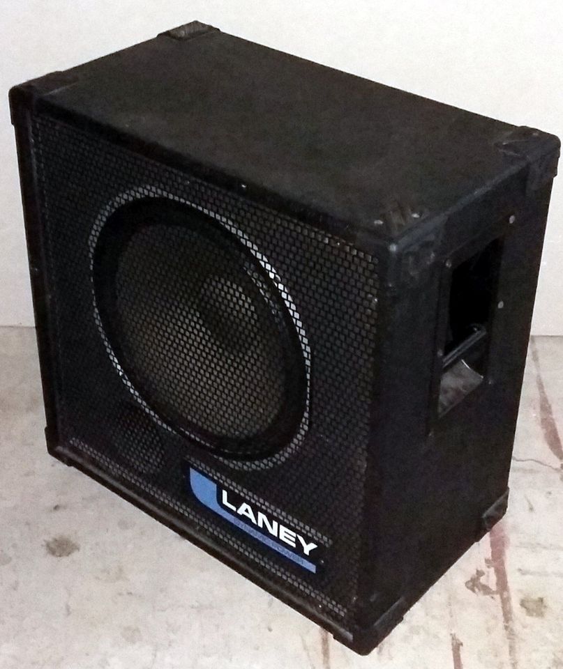 Laney-Fane 15" PA-Bassbox Subwoofer in Moos