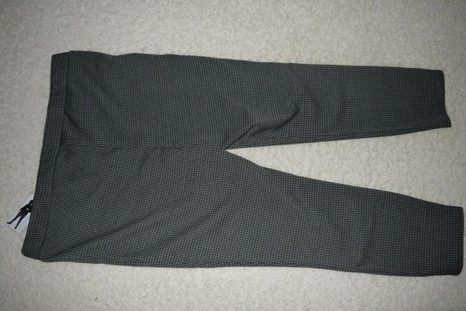 Neu -Hose mit Gummibund  Gr 52/54 Schwarz/ Grau m Etikett in Klausdorf