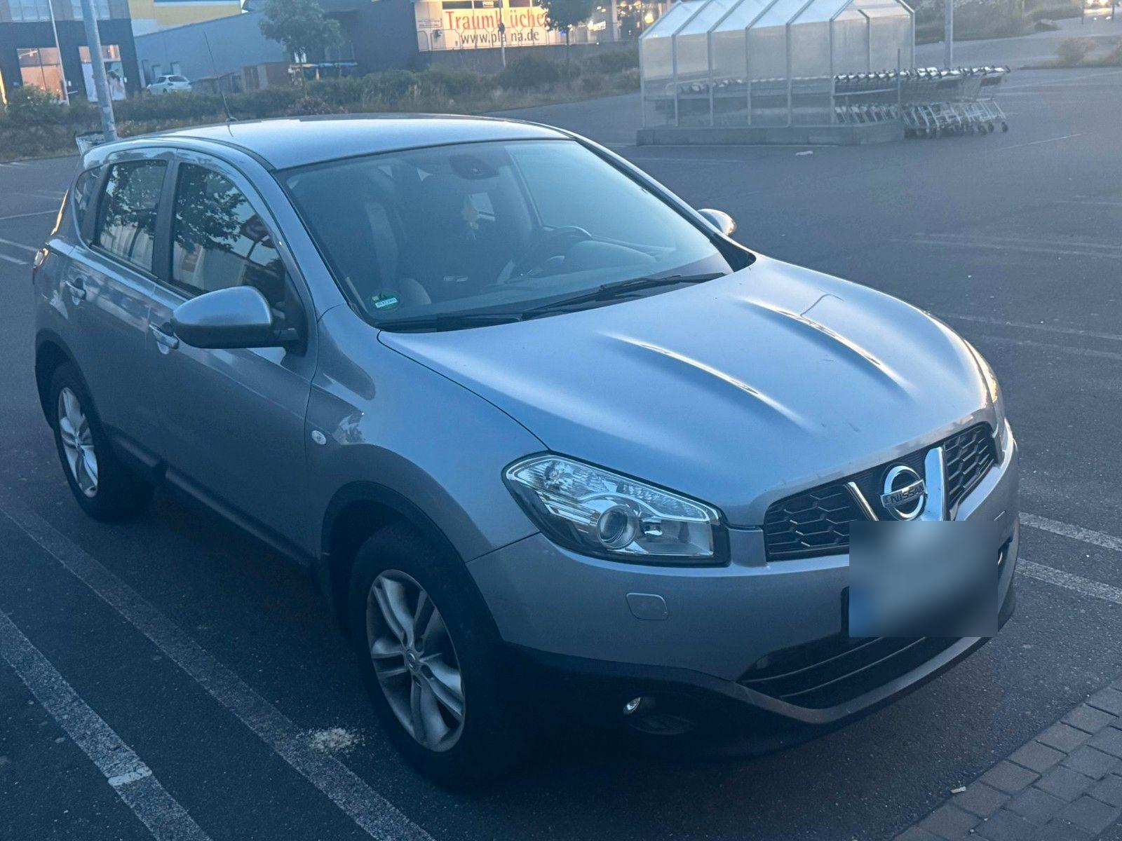 Abbildung des Autos Nissan Qashqai 2.0 dCi D…