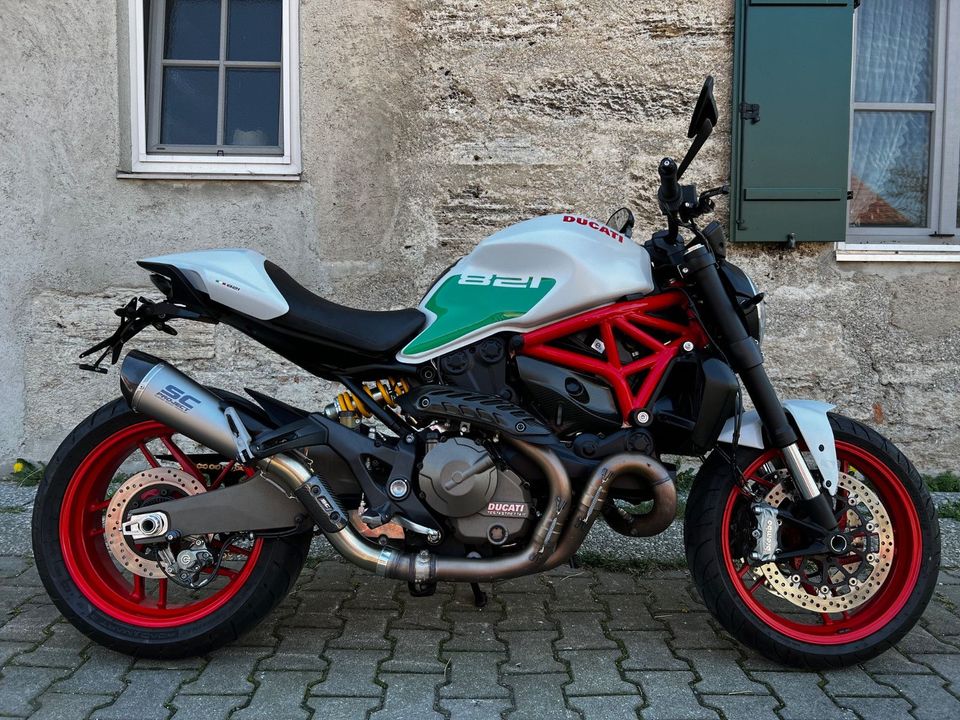 Ducati Monster 821 Tricolore, Service, Garantie in Obersöchering